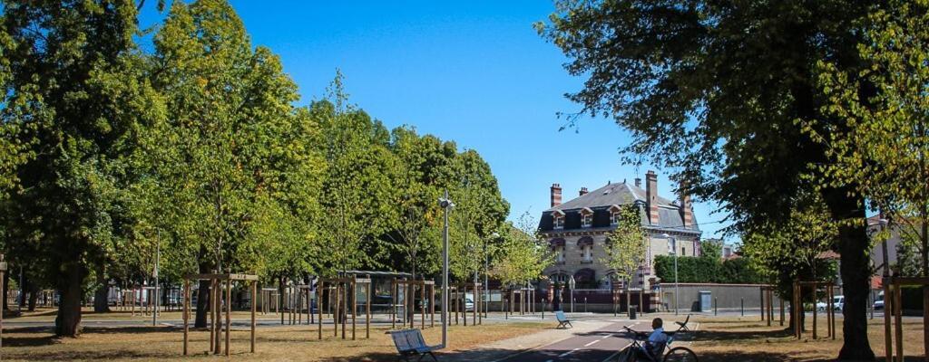 Manoir Francois 1Er Otel Vitry-le-François Dış mekan fotoğraf